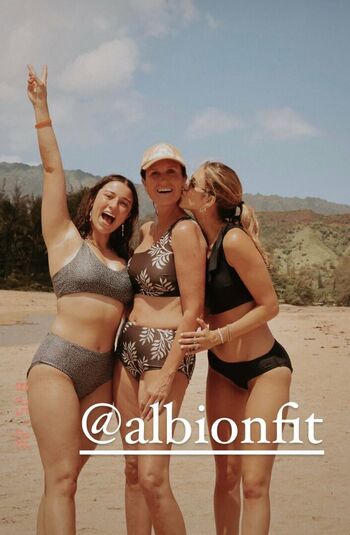 Full leaked Bella robertson private photo