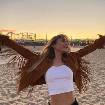 Full leaked Bella shepard private photo