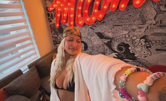 Full leaked Bella thiccc private photo