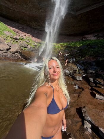 Full leaked Bella thiccc private photo