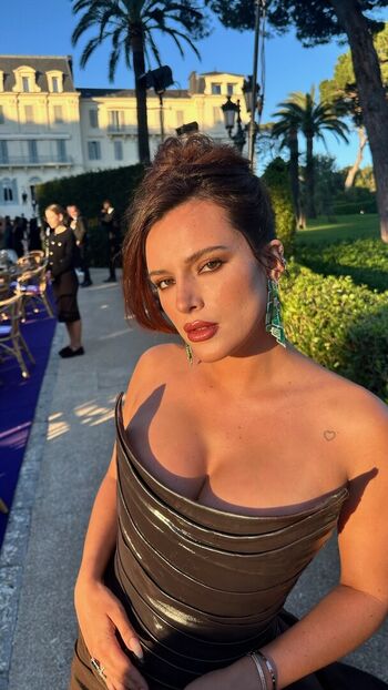 Full leaked Bella thorne  page private photo