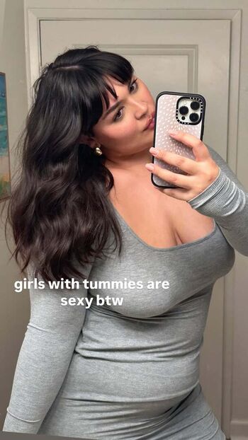 Full leaked Bellaagolden private photo