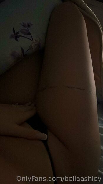 Full leaked Bellaashley private photo