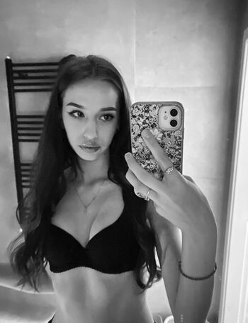 Full leaked Bellastarr private photo