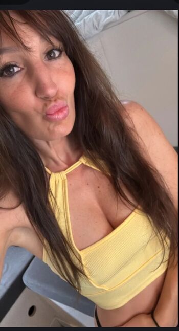 Full leaked Bellatina private photo