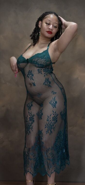 Full leaked Belle bottomz private photo