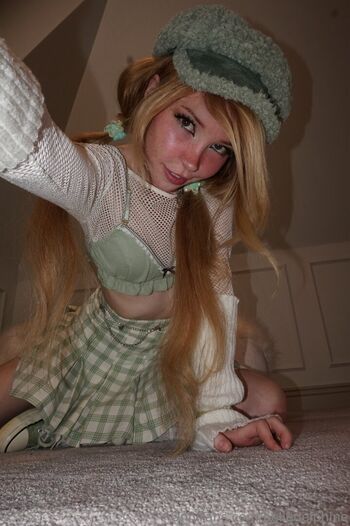 Full leaked Belle delphine private photo