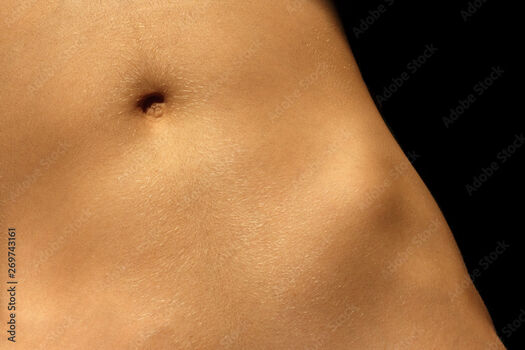 Full leaked Belly button private photo