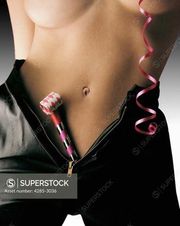 Full leaked Belly button private photo