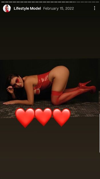 Full leaked Belly dancers private photo