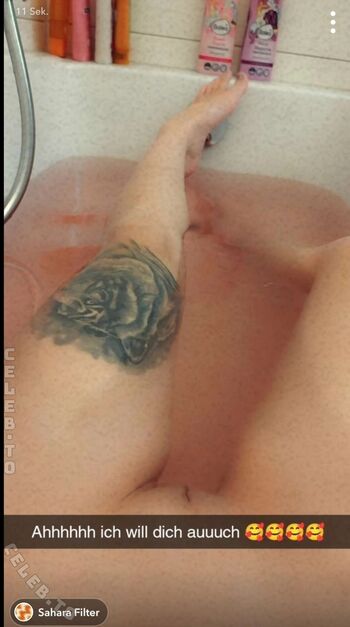 Belly Elly
