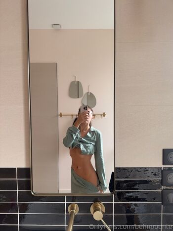 Full leaked Belmooonte private photo