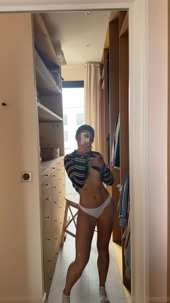 Full leaked Belmooonte private photo