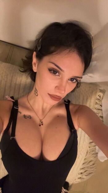 Full leaked Belu ottobri private photo