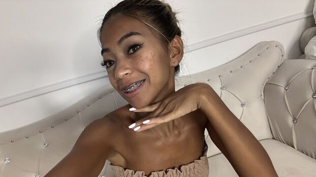 Full leaked Benzasia private photo