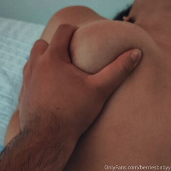Full leaked Berriesbabyy private photo