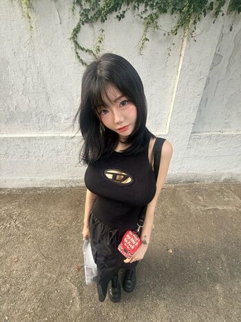 Full leaked Berry private photo