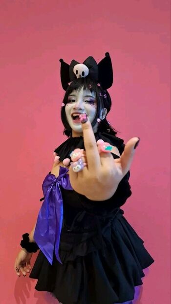Full leaked Berry mine private photo