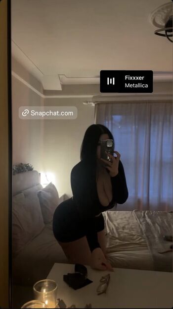 Full leaked Beth jones private photo