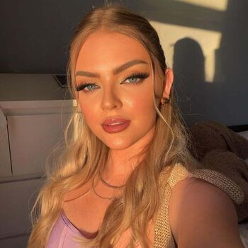 Full leaked Beth mae private photo