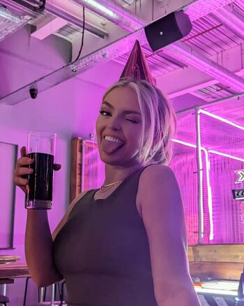 Full leaked Beth mae private photo