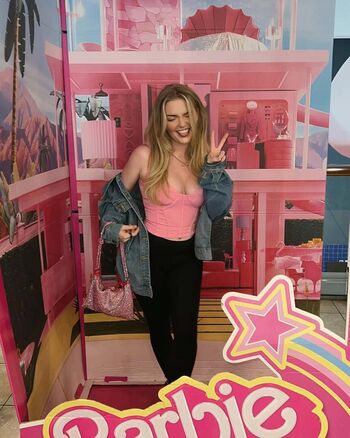 Full leaked Beth mae private photo