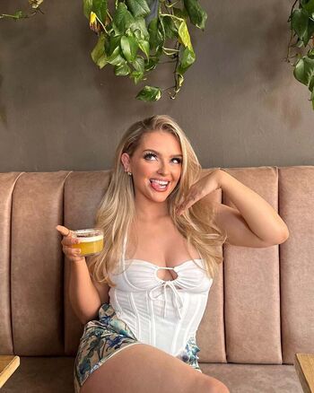 Full leaked Beth mae private photo
