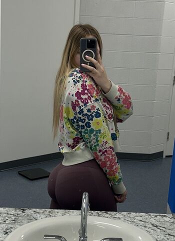 Full leaked Bethanyyxoxo private photo