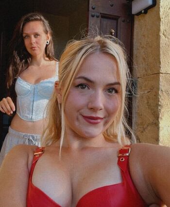 Full leaked Bethfiit private photo