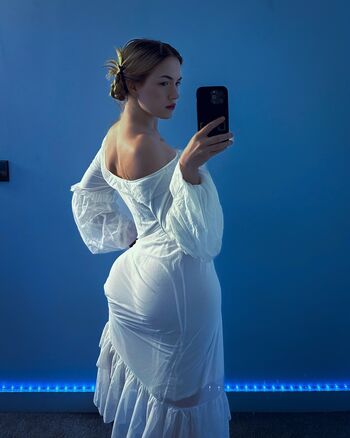 Full leaked Bethfit page private photo