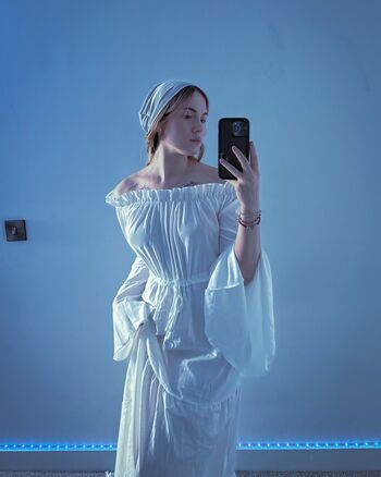 Full leaked Bethfit page private photo