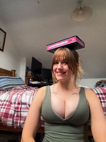 Full leaked Bethfit private photo