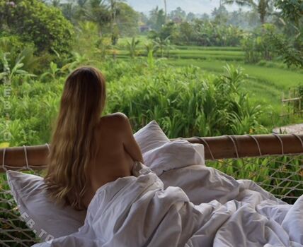 Full leaked Betterworld travellers private photo