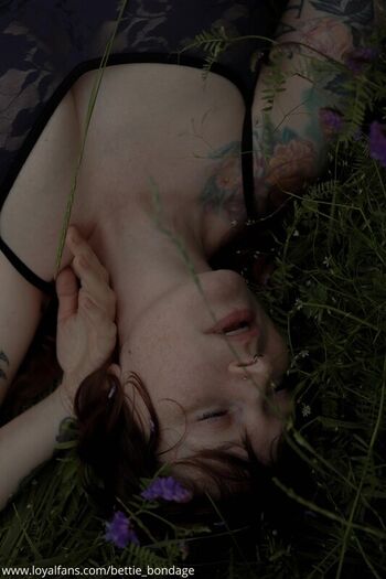 Full leaked Bettie bondage  page private photo