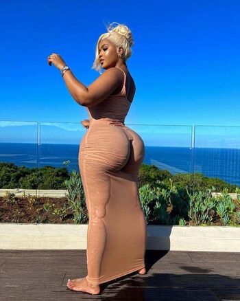 Full leaked Beverly tlhako private photo