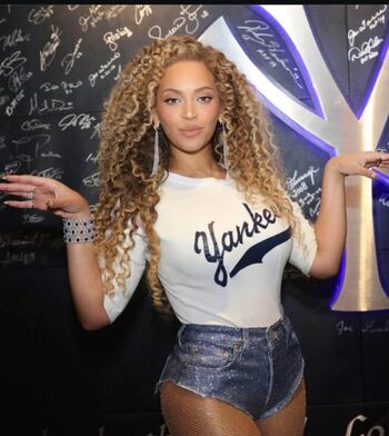 Full leaked Beyonc knowles private photo