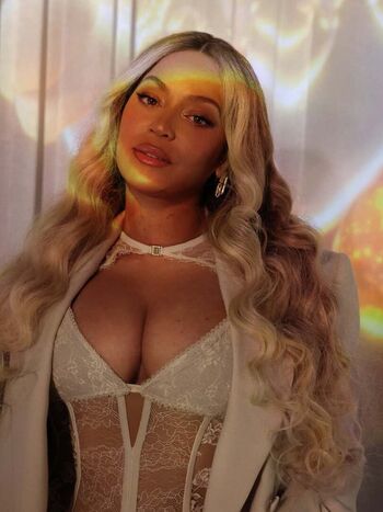 Full leaked Beyonce page private photo