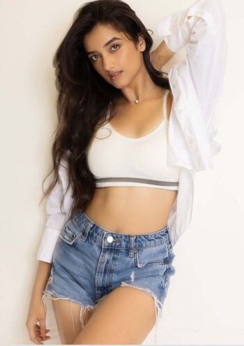 Full leaked Bhagyashri private photo