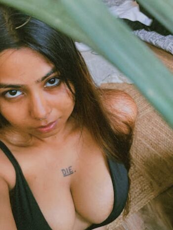 Full leaked Bhinde shitara private photo
