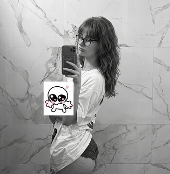 Full leaked Biazinhakk private photo