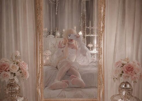 Full leaked Bibsye private photo