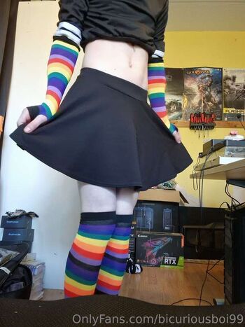 Full leaked Bicuriousboi private photo