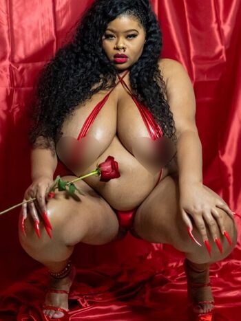 Full leaked Bigbodymunchh private photo