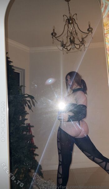 Full leaked Bigcakealyssa private photo