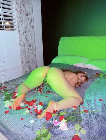 Full leaked Bigcakealyssa private photo