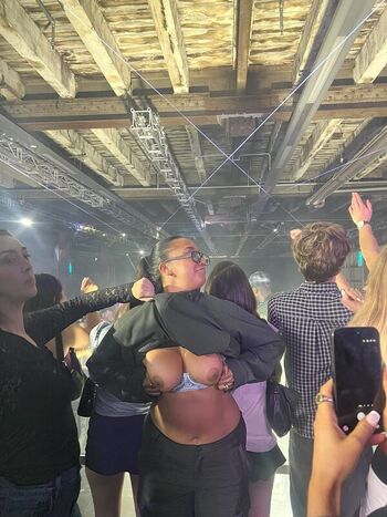 Full leaked Bigeasyeee private photo