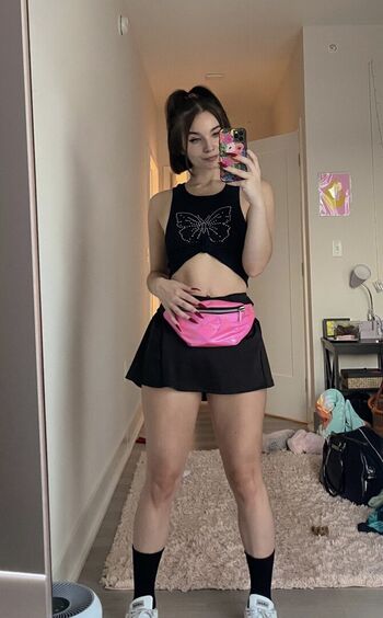 Full leaked Bighonkin private photo