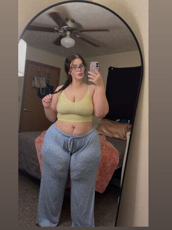 Full leaked Bigmamahaylee private photo