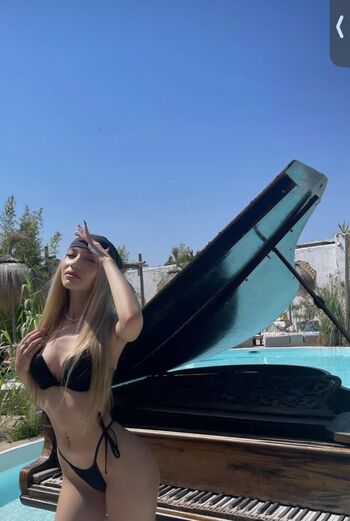 Full leaked Biianca private photo