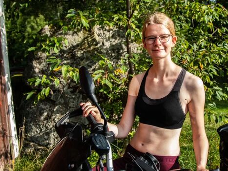 Full leaked Bikergirl private photo